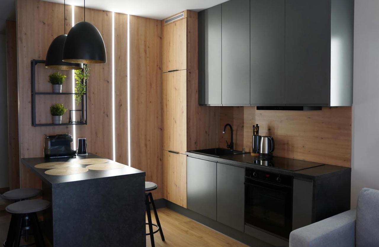 Apartamenty Metro Targowek 27 Warschau Buitenkant foto